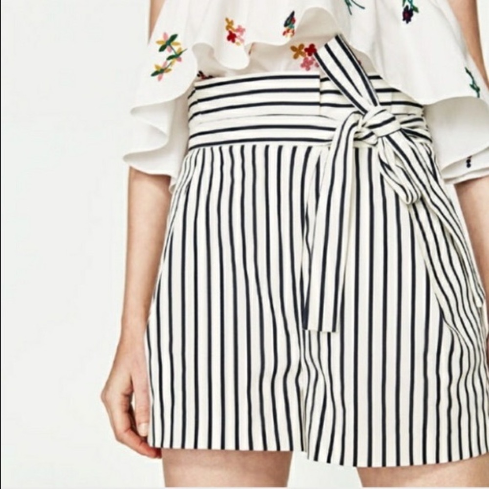 Zara Black/White Striped Paper bag shorts